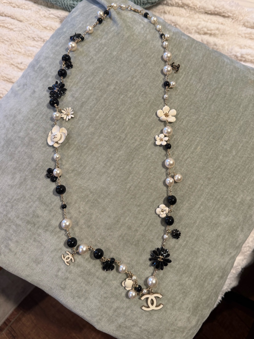 CHANEL CC Camellia Black, White & Pearl Floral Station Necklace